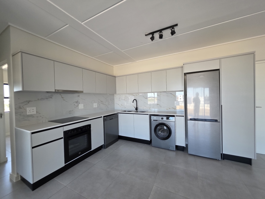 To Let 2 Bedroom Property for Rent in Sandown Western Cape